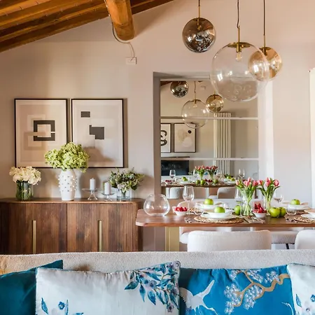 De Nobili Penthouse With Elevator In * Lucca