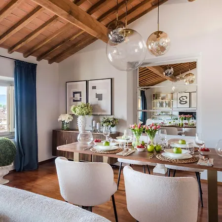 De Nobili Penthouse With Elevator In * Lucca